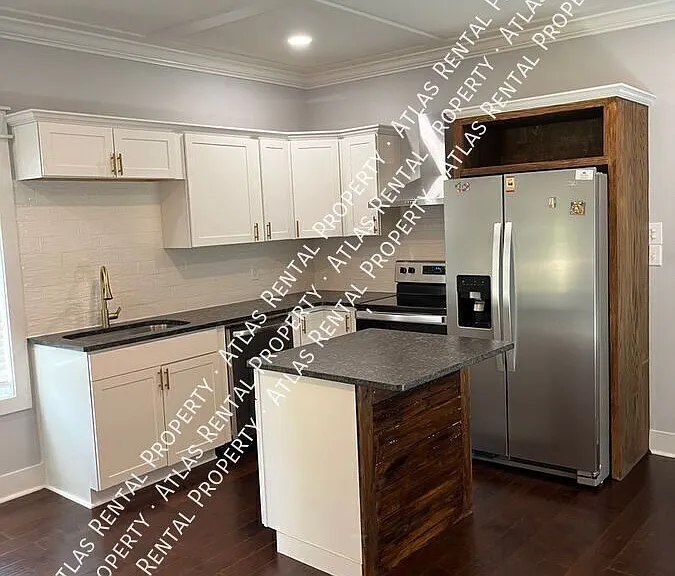 404 Chestnut St — Photo 9