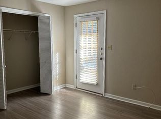 1539 Paul Russell Rd APT E8, Tallahassee, FL 32301