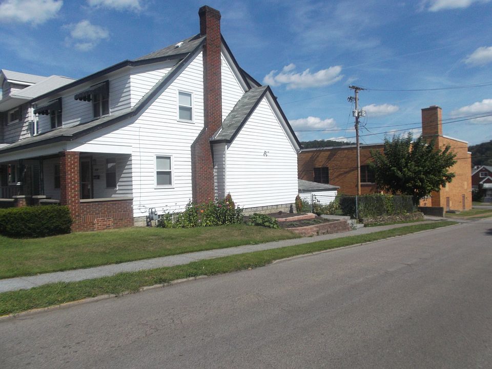1st image of 1124 Indiana St