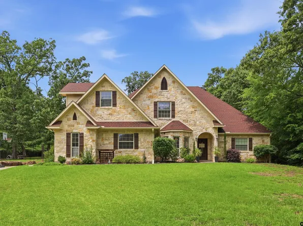 1500 April Dr, Sulphur Springs, TX 75482