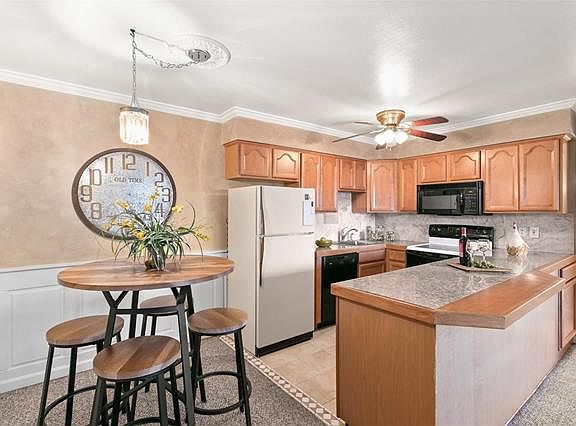 5th image of 3663 S Sheridan Blvd APT M10