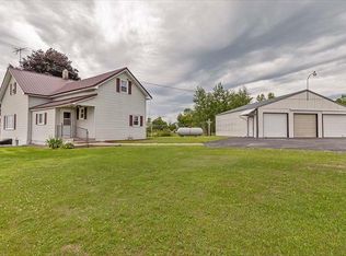 N2147 Vernon Hills Dr, Peshtigo, WI 54157