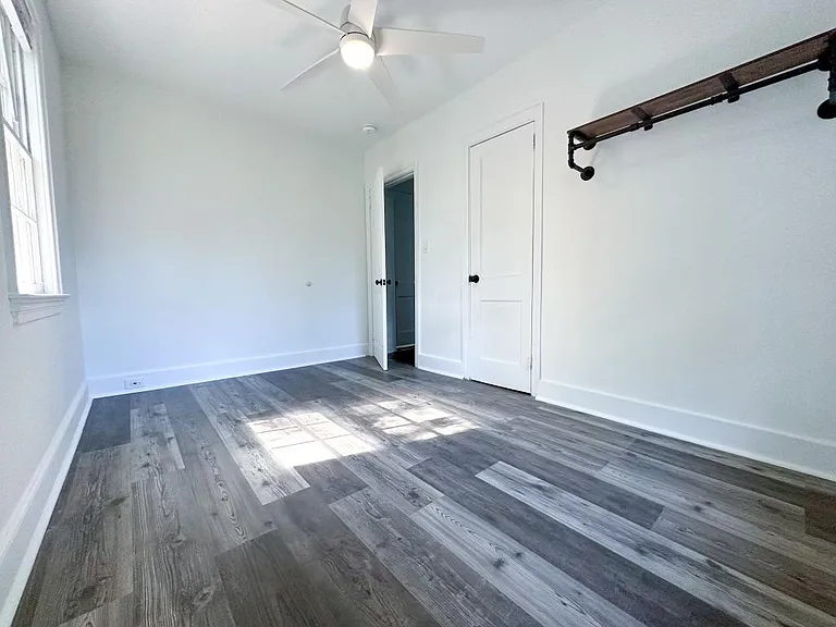 3136 Lakewood Ave — Photo 11