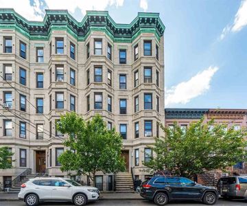 1114 Park Ave APT 2R, Hoboken, NJ, 07030
