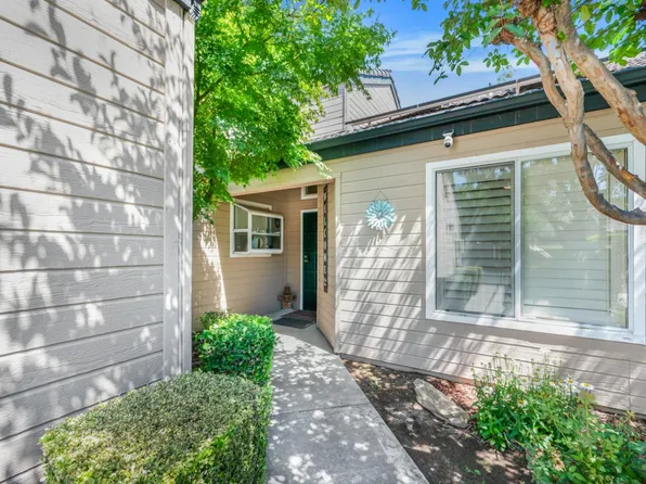474 E Alluvial Ave Unit 129, Fresno, CA 93720