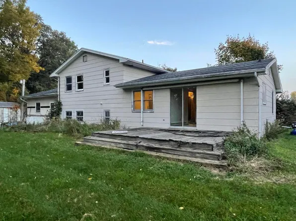 4200 E Clinton Trl, Eaton Rapids, MI 48827