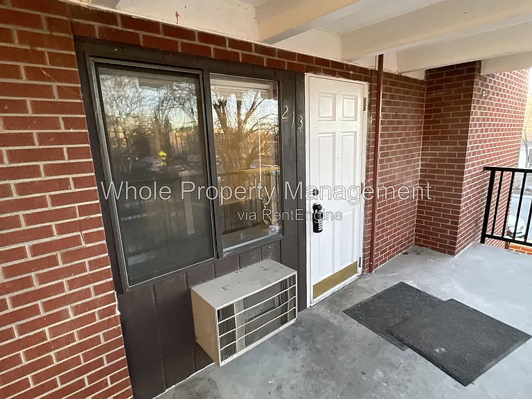 1180 Yosemite St #213 — Photo 24