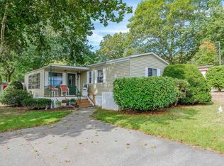 3 Kristopher Dr, Hampstead, NH 03841
