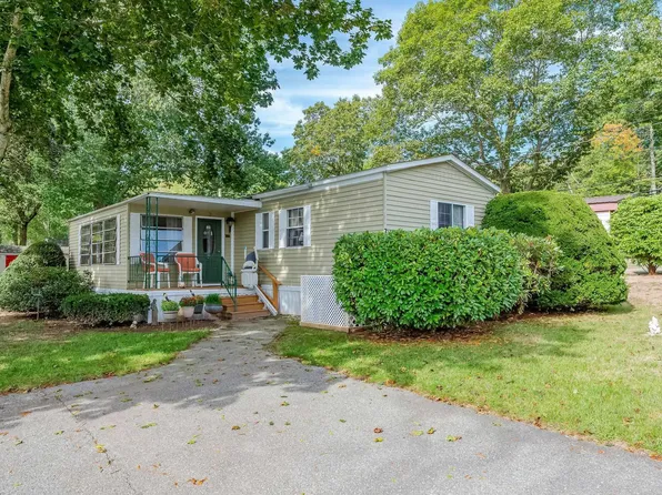 3 Kristopher Drive, Hampstead, NH 03841