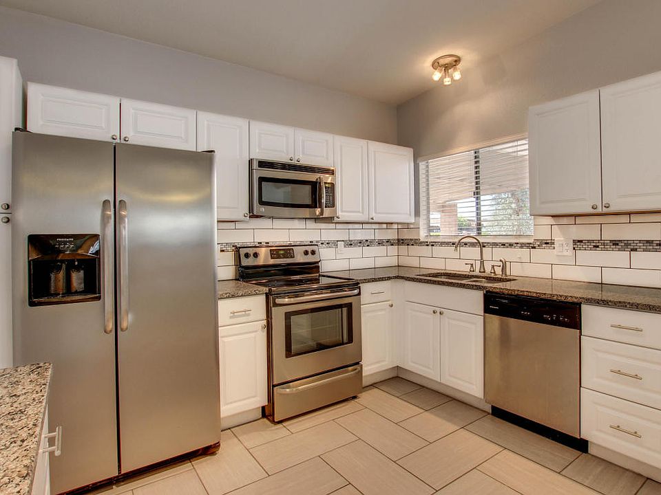 1st image of 7008 N Village View Dr