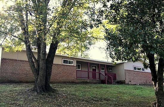 2nd image of 431 Crescent Dr