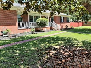 800 Forest Dr, Lancaster, SC 29720