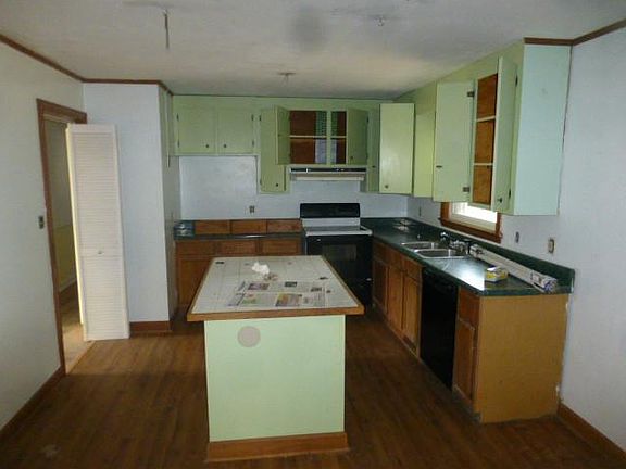 4th image of 109 Buckingham Dr