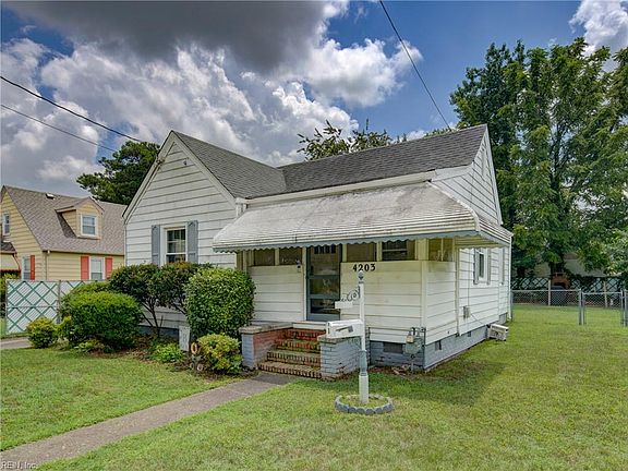 4th image of 4203 Clifford St