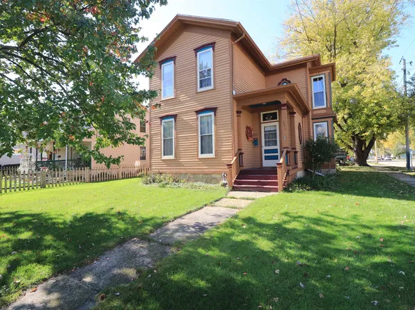 337 Madison St, Janesville, WI 53548