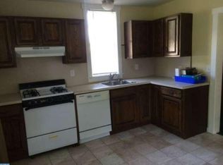 122 Shreve Ave, Barrington, NJ 08007