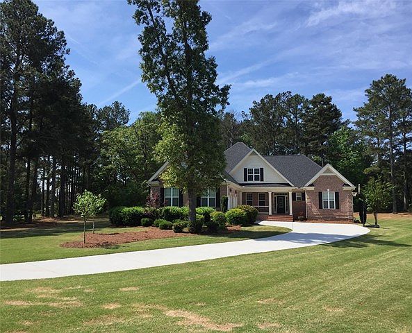 1st image of 400 Thomas Dr