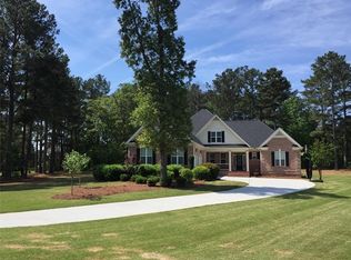 400 Thomas Dr, Loganville, GA 30052