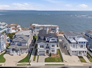 135 7th St, Avalon, NJ 08202