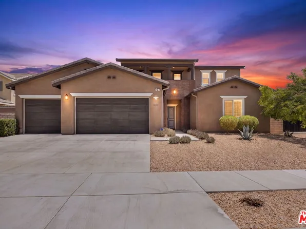 13447 Gold Medal Ct, Riverside, CA 92503