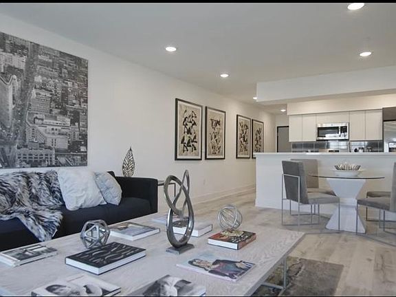 5th image of 10608 Santa Monica Blvd #202