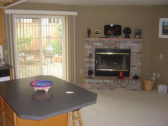 4th image of 14613 NE 50th St