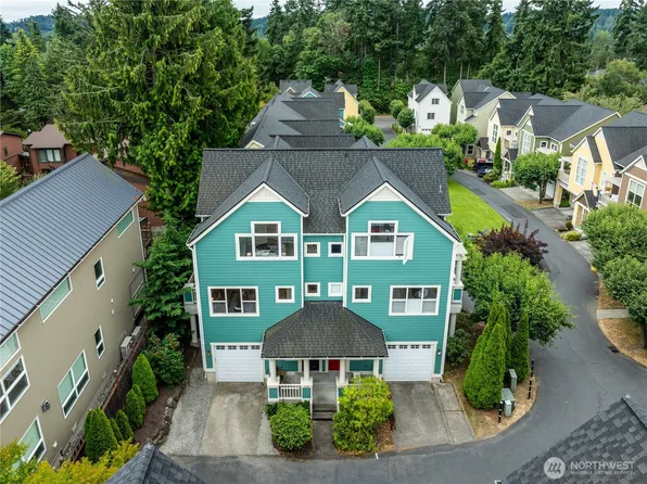 346 Wyatt Way NE #10, Bainbridge Island, WA 98110