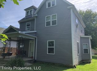 623 S Main St, Bluffton, IN 46714