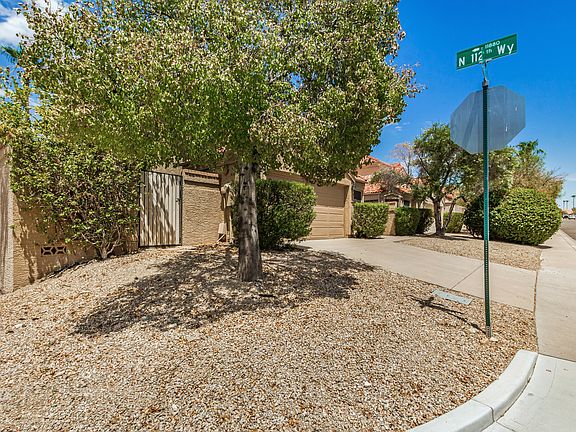 3rd image of 11240 E Sunnyside Dr