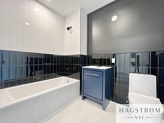 Rented by Hagstrom Management Inc | media 26