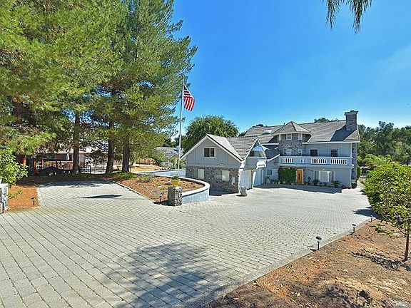 3rd image of 16045 Abana Ct