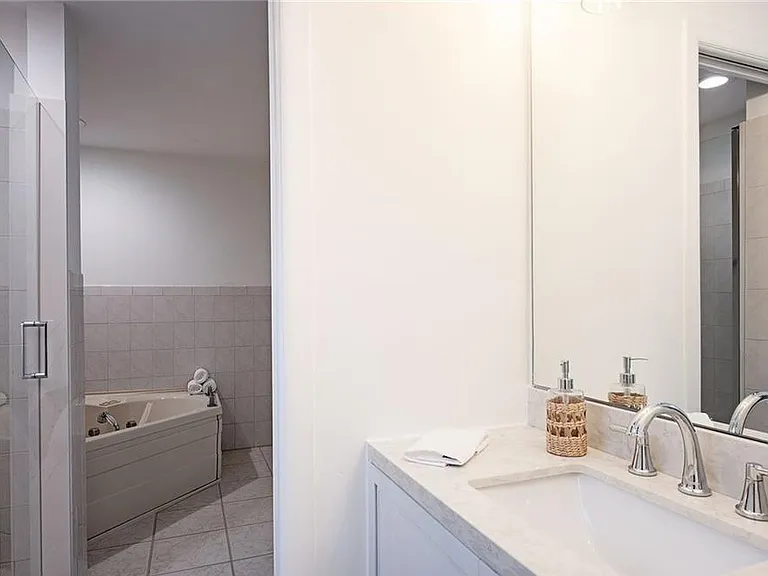 1281 Diana Ave — Photo 19