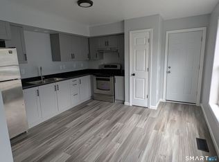 619 Shelton St Floor 1, Bridgeport, CT 06608