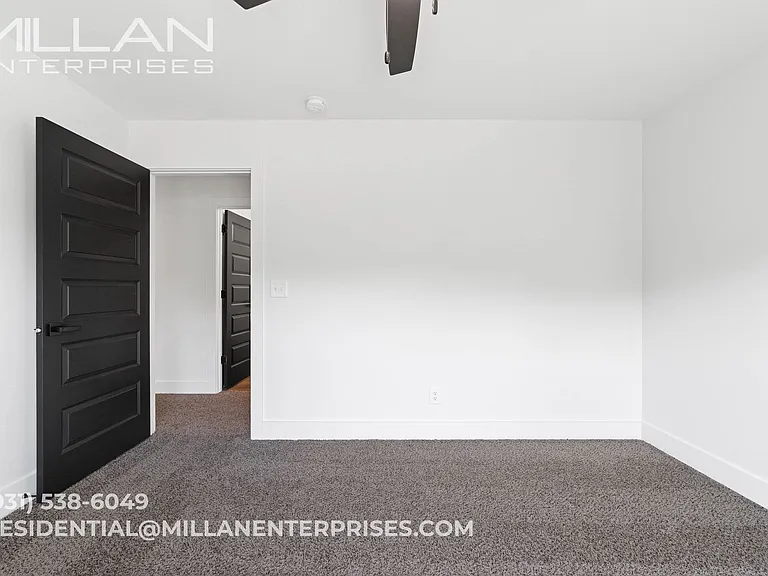 3509 Clover Hills Dr — Photo 25