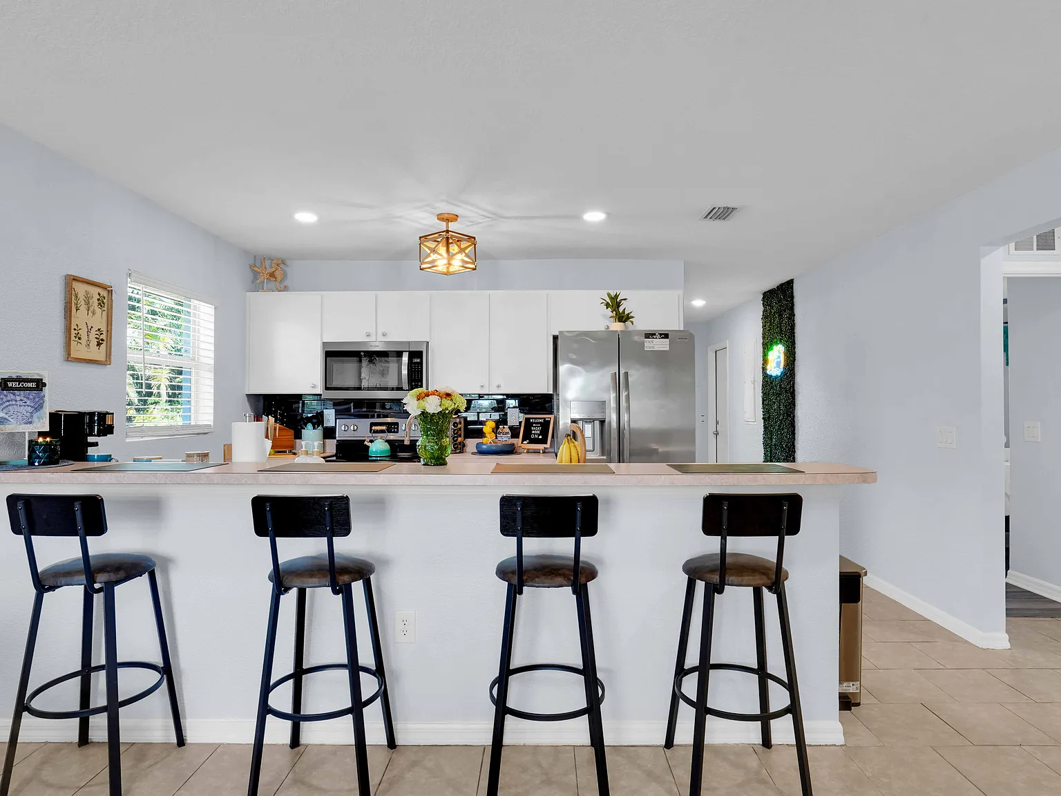 3 bed, 1126 sqft, $2,999 — Photo 4