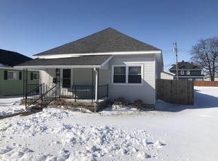 132 2nd St, Tipton, IN 46072