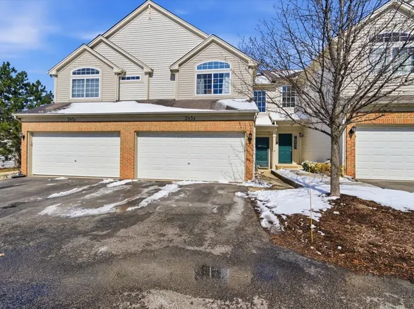 245 Nicole Dr Unit B, South Elgin, IL 60177