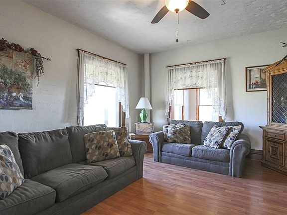 4th image of 19533 H Ave