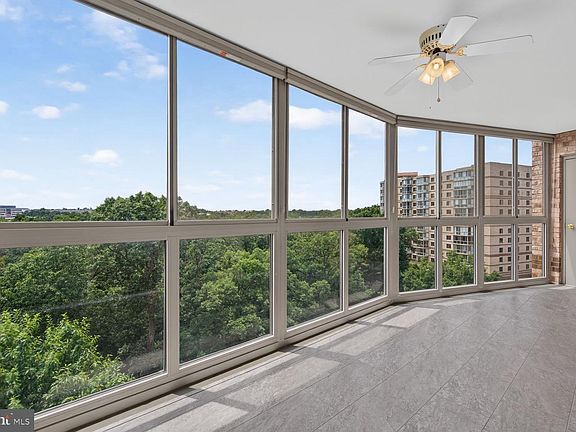 4th image of 19385 Cypress Ridge Ter Unit 903