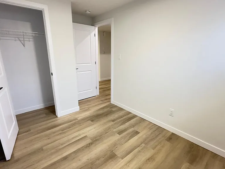 17 Dalquist Bay — Photo 16