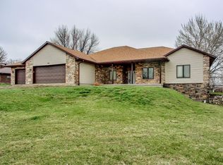 301 E Dawn St, Le Grand, IA 50142