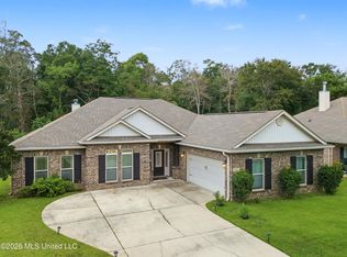 522 Dynsmore Pl, Long Beach, MS 39560
