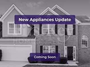 5017 Sable Chime Dr, Wimauma, FL 33598
