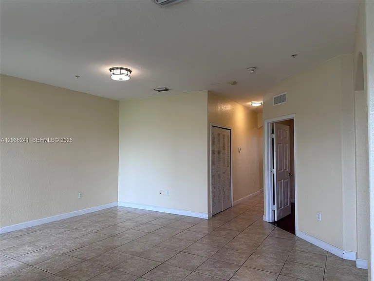 10132 NW 7th St #208 — Photo 4