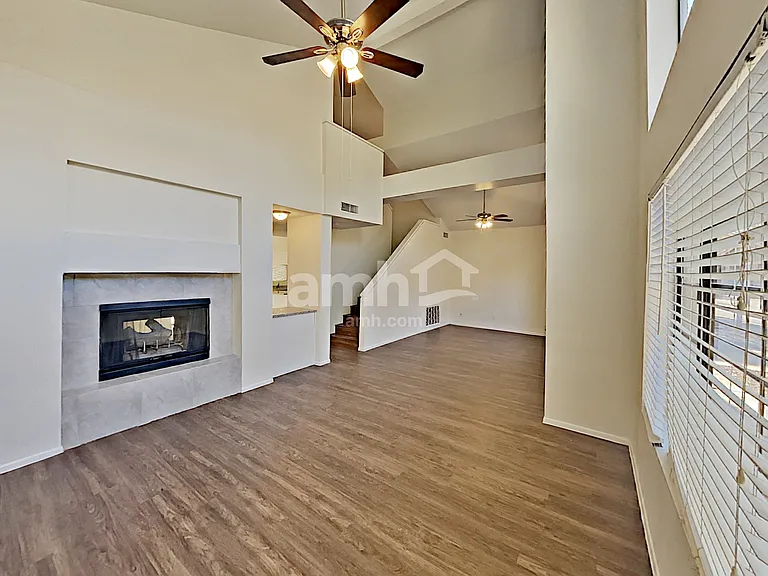 1345 N Brittany Ln — Photo 4