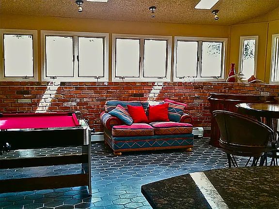 3rd image of 1438 Acacia Dr #2