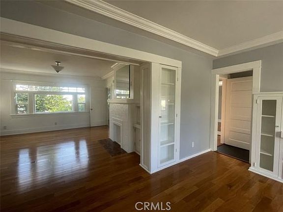 5th image of 2036 Huntington Dr