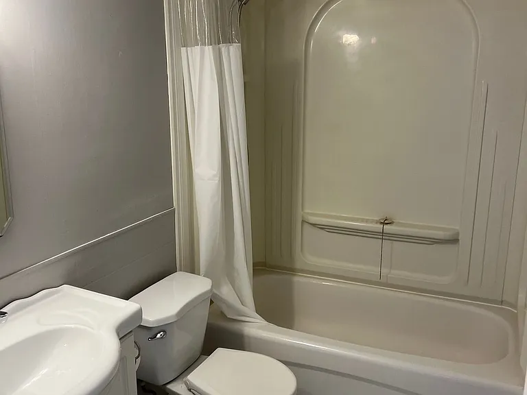 363 Colborne St #905 — Photo 16