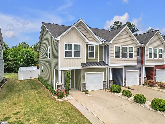 2nd image of 231 Keaton Ct