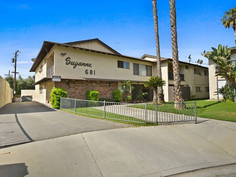 Suzanne Apartments